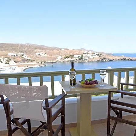 Nefeli Kythnos * Λουτρά