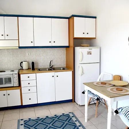 Nefeli Kythnos Διαμέρισμα Λουτρά