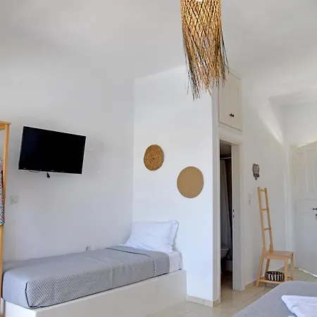 Nefeli Kythnos *
