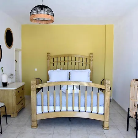 Nefeli Kythnos Διαμέρισμα Λουτρά